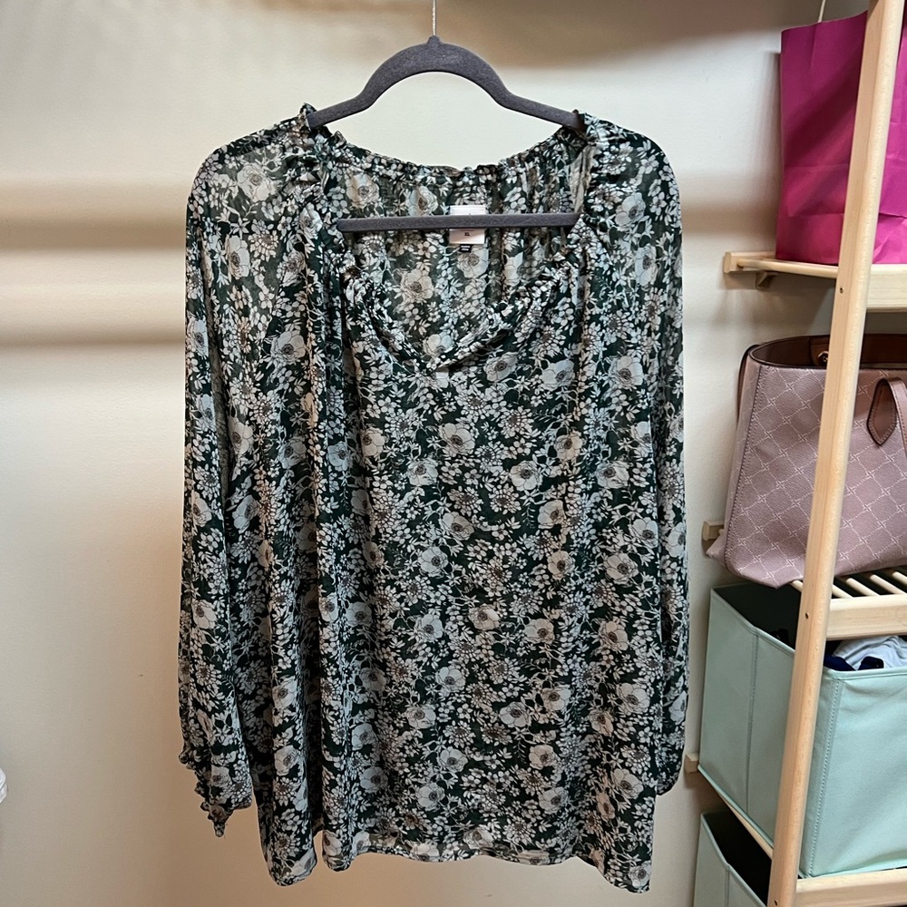 CAbi floral top